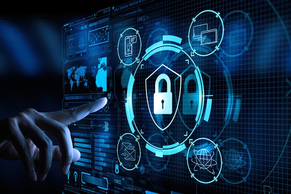 Minh họa bảo mật dữ liệu và quyền riêng tư với các biểu tượng khóa và tấm chắn.